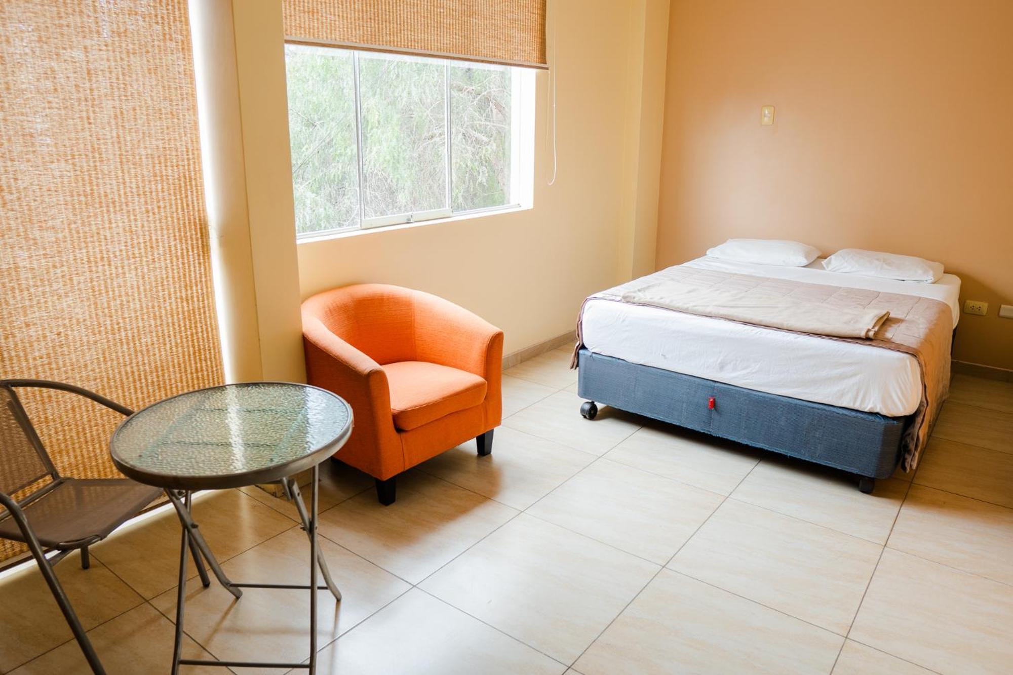 Trugarden Hotel Trujillo Esterno foto